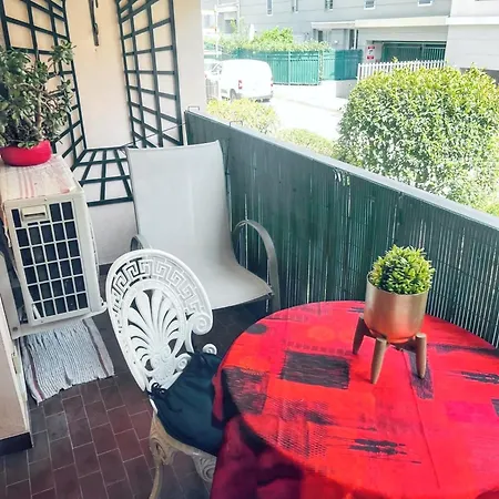 Studio Avec Jardin Clos Et Wifi A * アンティーブ